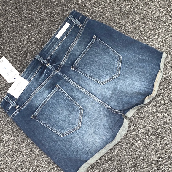 Plus shorts - Picture 2 of 2